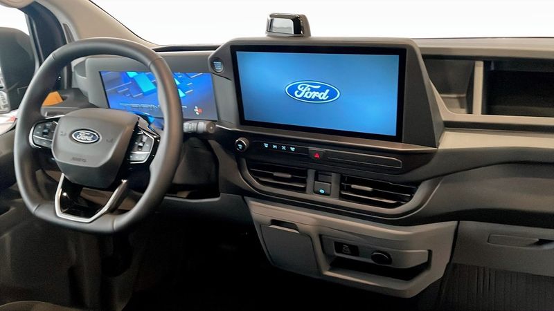 Ford Custom bild 4