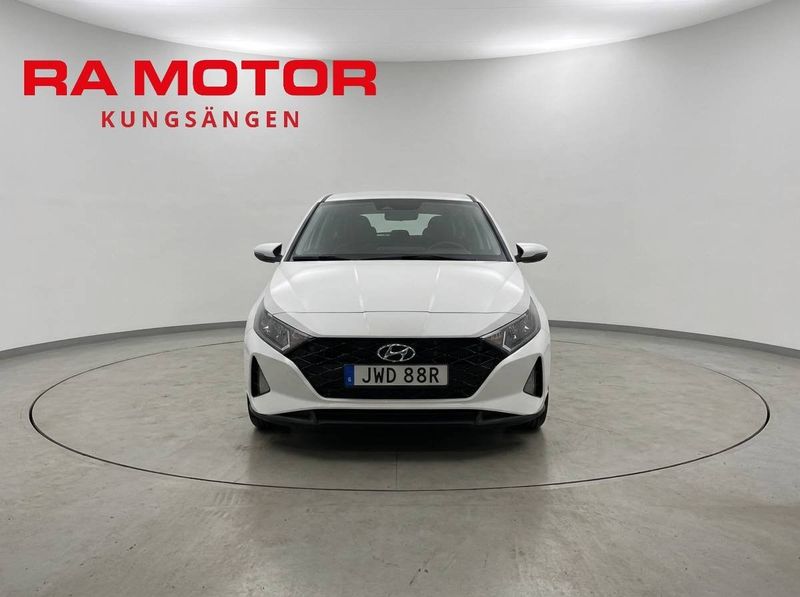 Hyundai i20 bild 8