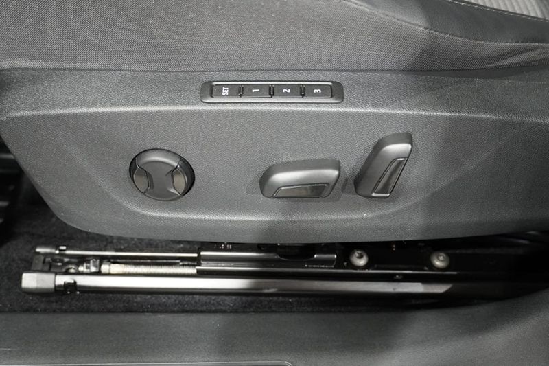 Skoda Enyaq bild 6