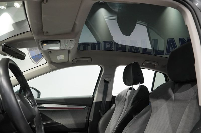 Skoda Enyaq bild 8
