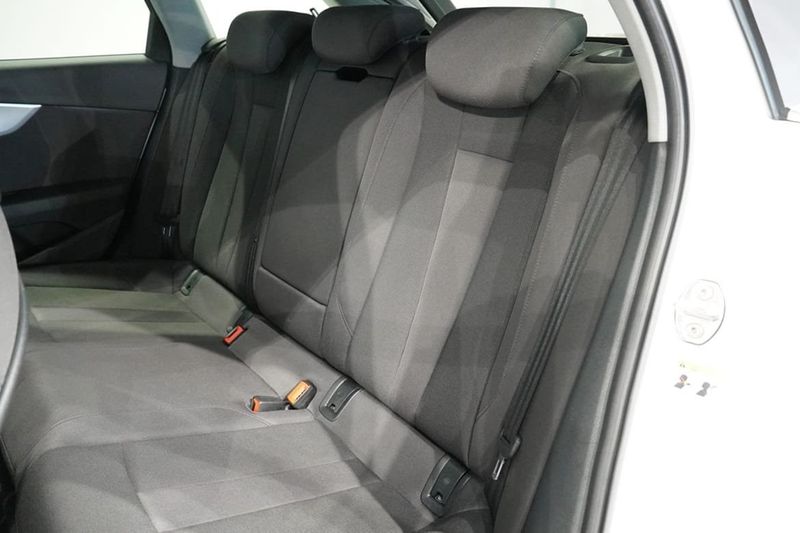 Audi A4 Allroad bild 13