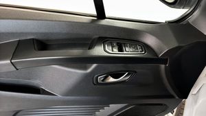 Renault Trafic bild 10