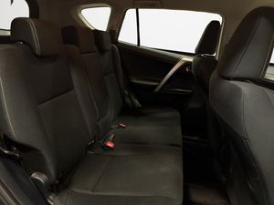 Toyota RAV4 bild 13