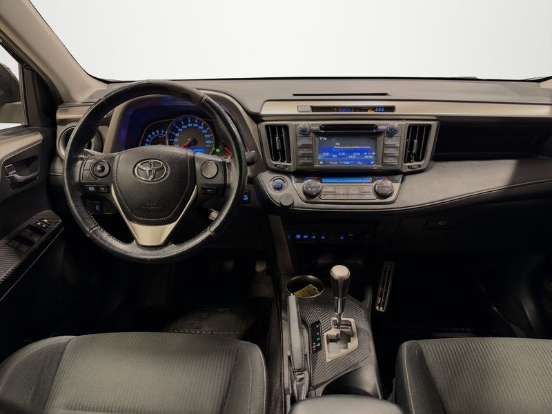 Toyota RAV4 bild 9