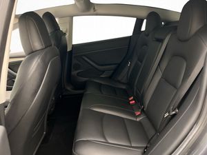 Tesla Model 3 bild 16