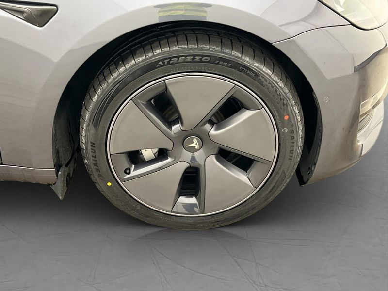 Tesla Model 3 bild 36