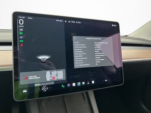 Tesla Model 3 bild 27