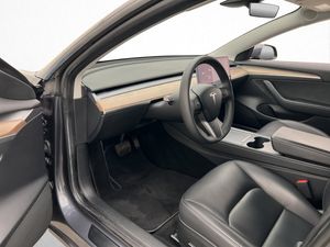 Tesla Model 3 bild 20
