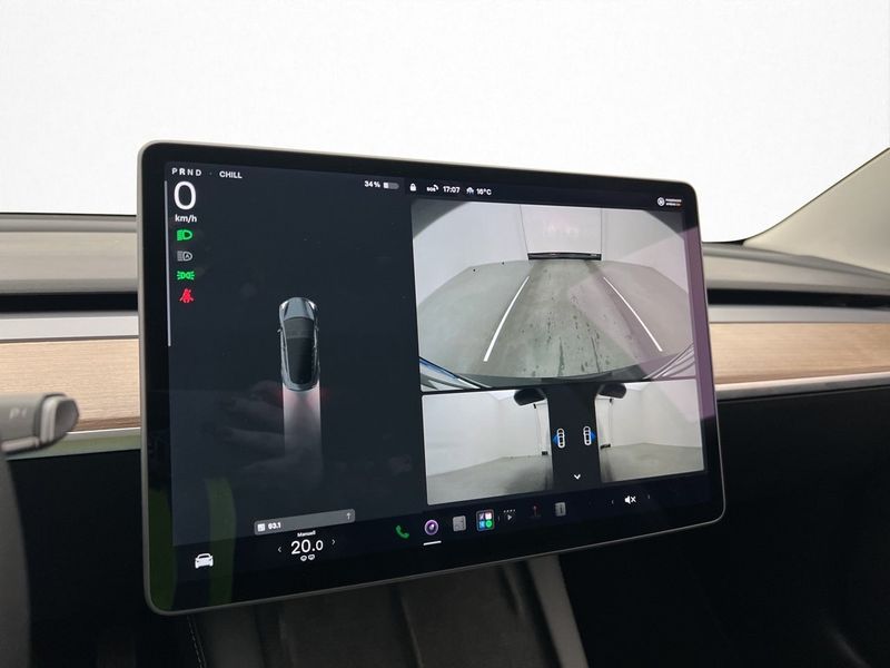 Tesla Model 3 bild 29