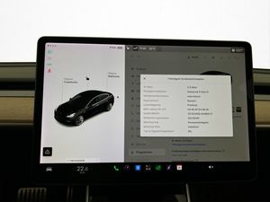 Tesla Model 3 bild 28