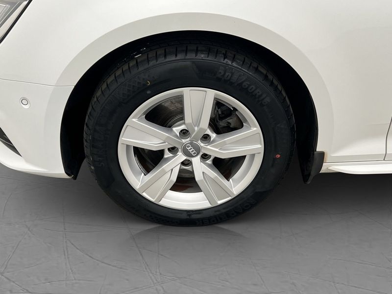 Audi A4 bild 10
