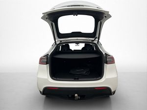 Tesla Model Y bild 31