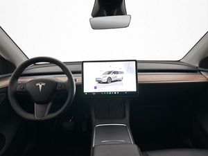 Tesla Model Y bild 21