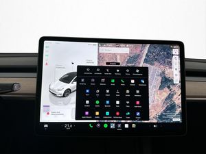 Tesla Model Y bild 28