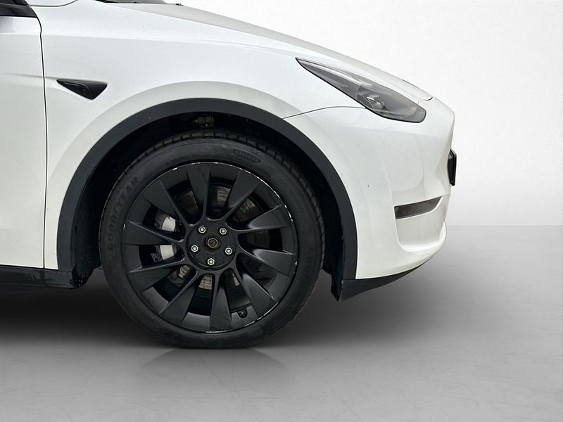 Tesla Model Y bild 14