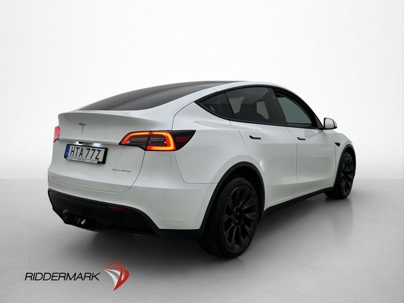 Tesla Model Y bild 8