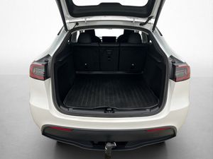 Tesla Model Y bild 28