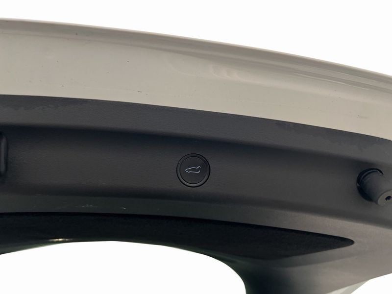 Tesla Model Y bild 29