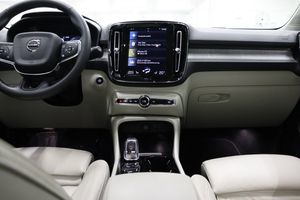 Volvo XC40 bild 15