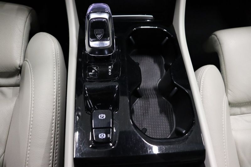 Volvo XC40 bild 21