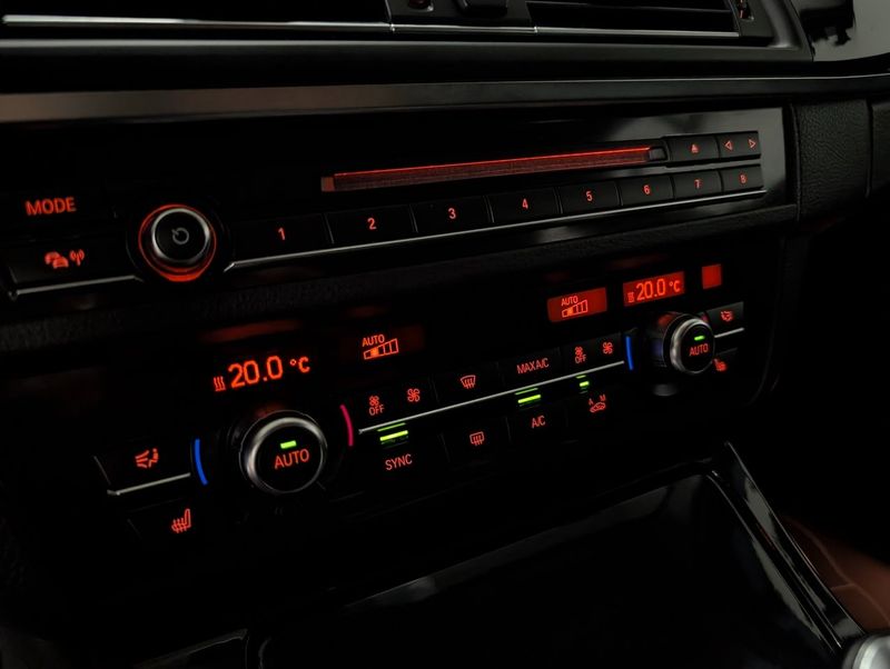 BMW 520 bild 14