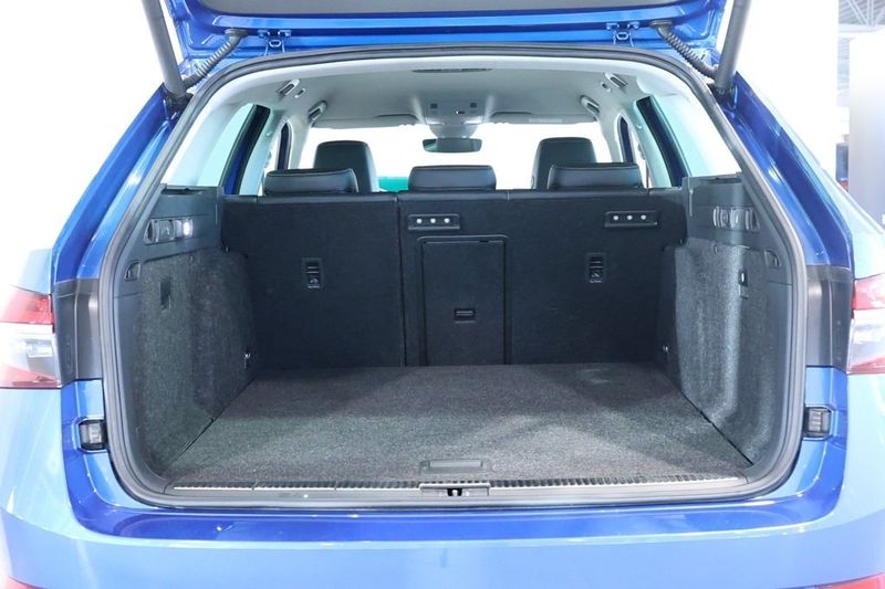 Skoda Superb bild 20