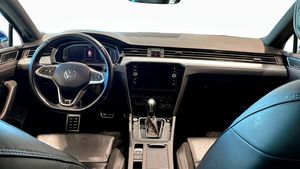 Volkswagen Passat bild 4