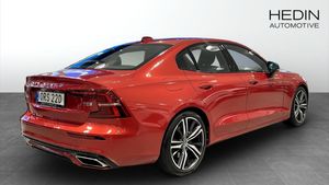 Volvo S60 bild 2