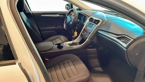 Ford Mondeo bild 3