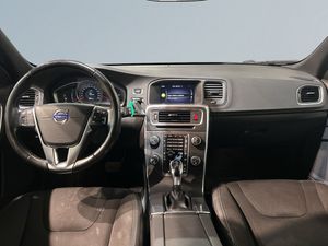 Volvo V60 bild 8