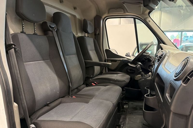 Renault Master bild 16