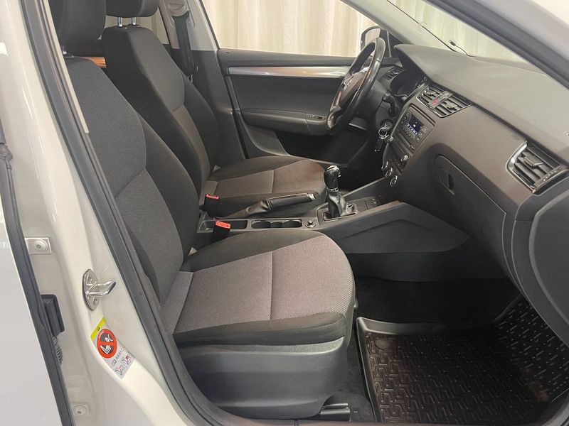 Skoda Octavia bild 10