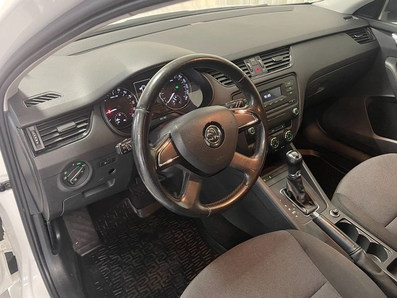 Skoda Octavia bild 7