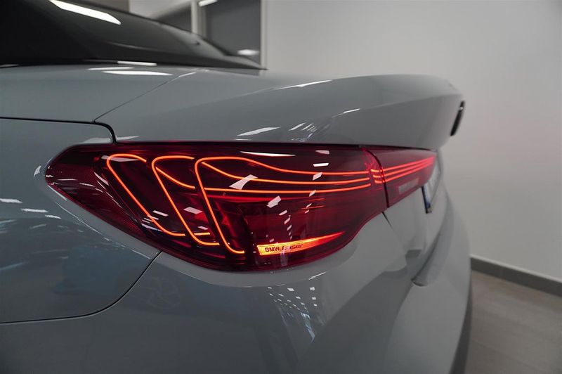 BMW M4 bild 10