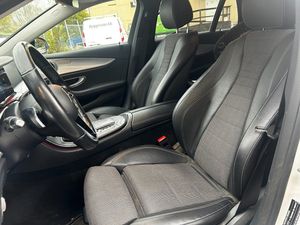 Mercedes E220 bild 2