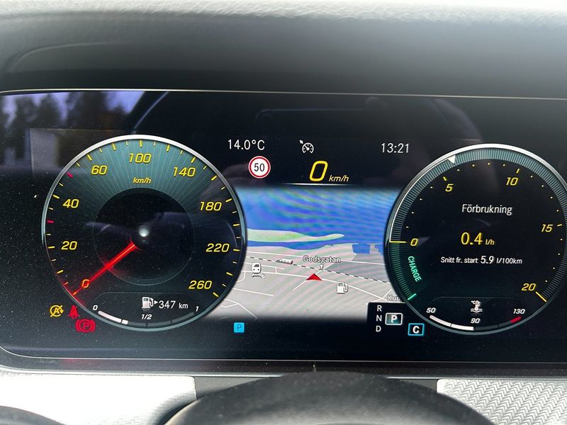 Mercedes E220 bild 3