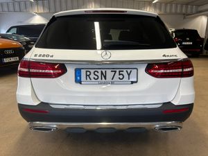 Mercedes E220 bild 7
