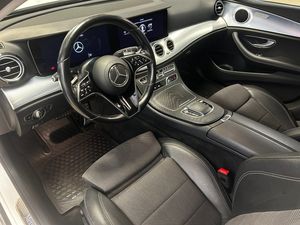 Mercedes E220 bild 2