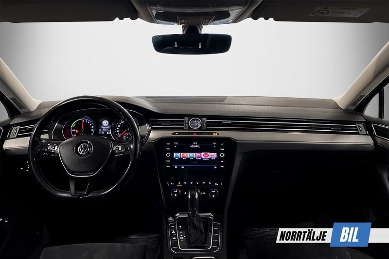 Volkswagen Passat bild 3