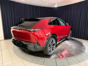Mazda CX-6e bild 6