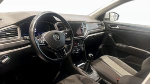 Volkswagen T-Roc bild 7