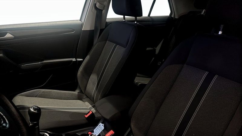 Volkswagen T-Roc bild 8
