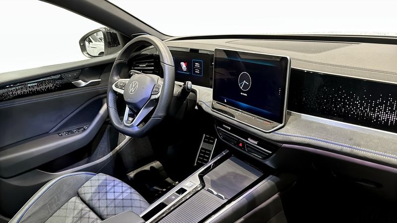 Volkswagen Passat bild 12