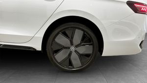 Volkswagen Passat bild 6