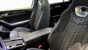 Volkswagen Passat bild 8