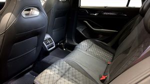 Volkswagen Passat bild 13
