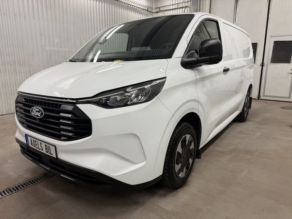 Ford Transit Custom 2.5 Plug-in Hybrid med 670mil - 2025