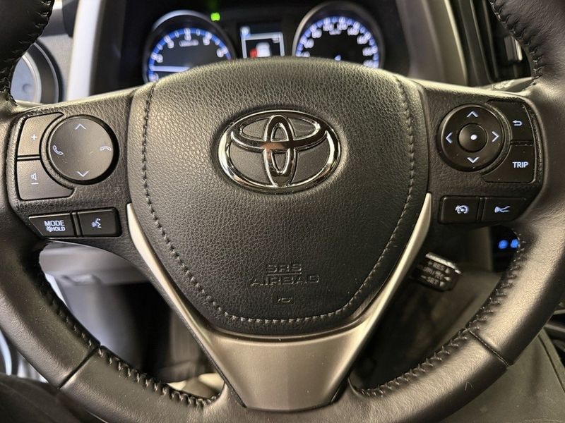 Toyota RAV4 bild 19