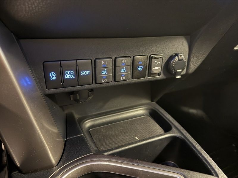 Toyota RAV4 bild 21