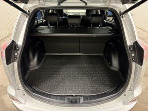 Toyota RAV4 bild 10